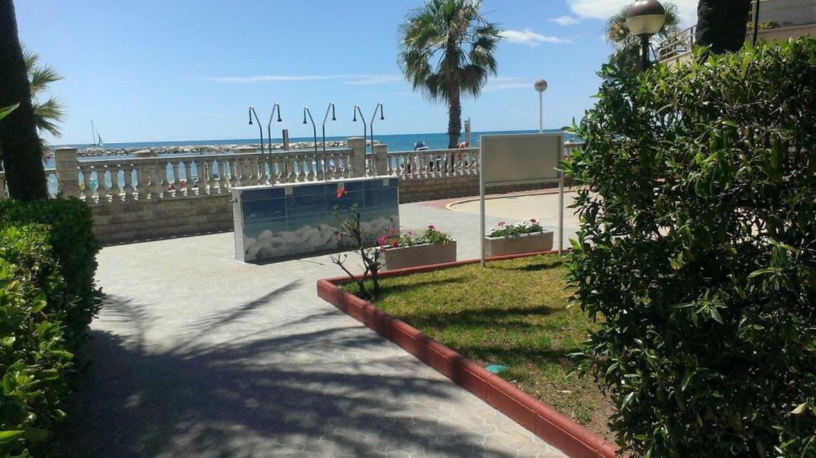 Apartamentos Marina Sol De Espana Cambrils Extérieur photo